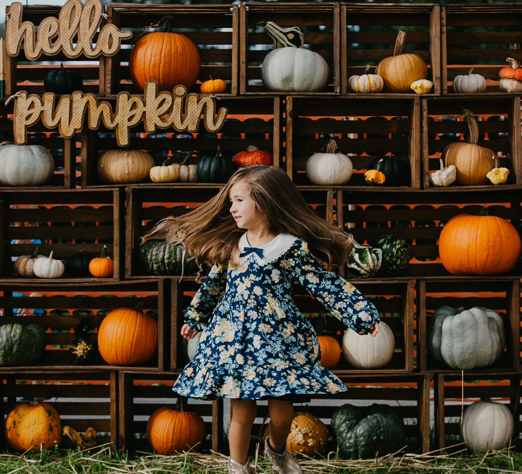 🍂✨ Fall & Winter Minis are BACK! ✨🎄

Here are the locations + dates I’m offering this year:
📍 September 28 – Hagerty Farms Pumpkin Patch
📍 October 19 – Hannibal Square
📍 November 2 – Rollins College
📍 November 16 – New Smyrna Beach (+$50 travel/time fee for beach sessions)
📍 December 14 – Leu Gardens (for my procrastinators — delivered before Christmas)

📸 Session Details:
– 15 minute sessions
– 10 images included in session fee
– $225 investment ($75 retainer + signed contract secures your spot, remaining balance due on session day)
– Optional gallery upgrade: $75 at booking or $100 after gallery delivery
(Full minis typically yield 20–40 images)

✨ After booking, you’ll receive a styling guide.
✨ On session day, I’ll text you a confirmation + exact meeting spot.
✨ If spots are filled, join the waitlist and be the first to know if I add another date!

https://thewanderingstoryteller.hbportal.co/schedule/68bdf2ffe01613002149ad02